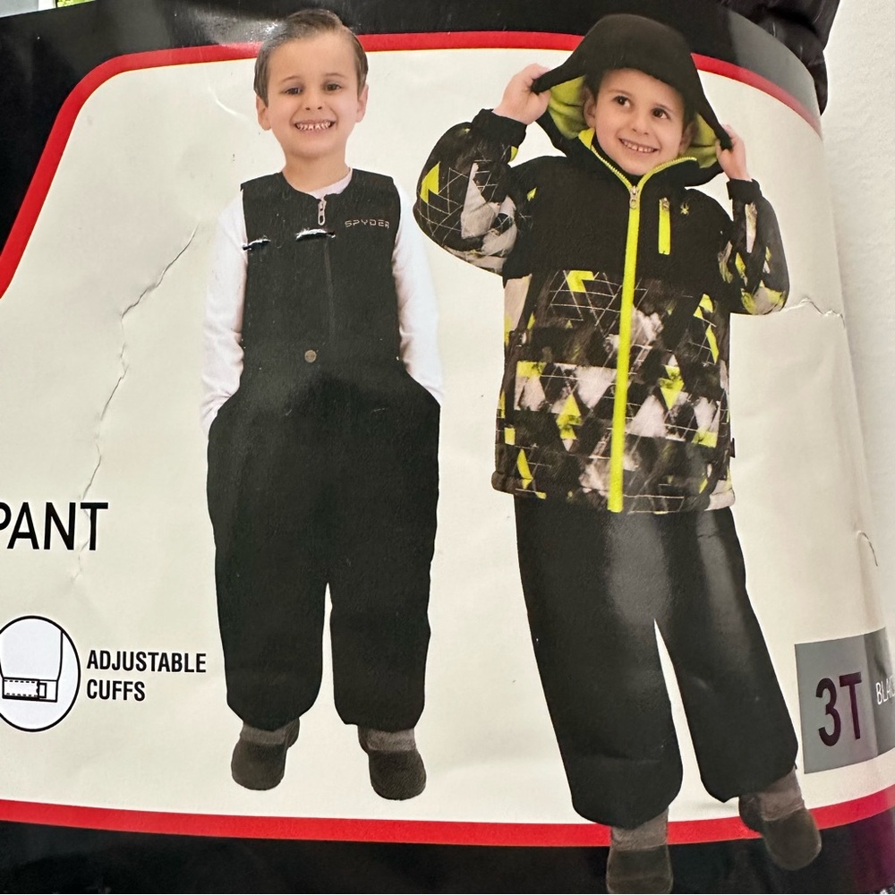 NWT Spyder Black and Green Kids' Snowsuit Size 3T